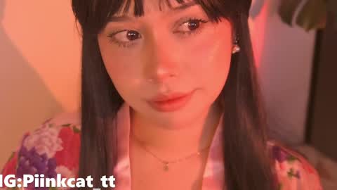 Emi online show from April 18, 6:06 am