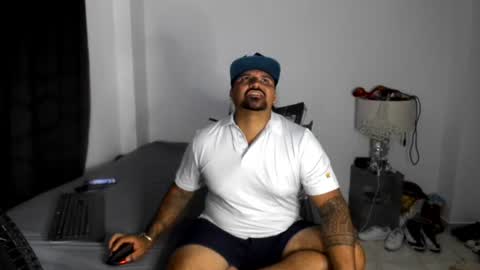 Snapshot of pikoro_gomez chatting on July 11, 10:55 pm pikoro_gomez online show from July 11, 10:55 pm