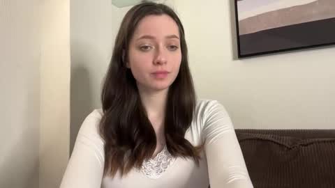 Snapshot of pileacadieri__ chatting on February 16, 5:09 pm Trisha online show from February 16, 5:09 pm