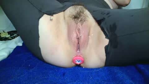 Snapshot of pilesoffun chatting on July 24, 7:56 pm Kayla online show from July 24, 7:56 pm
