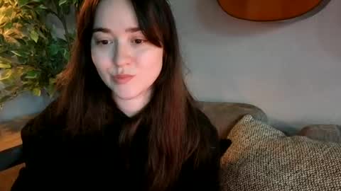 Snapshot of pillogoddess chatting on July 5, 5:03 am PilloGoddess online show from July 5, 5:03 am