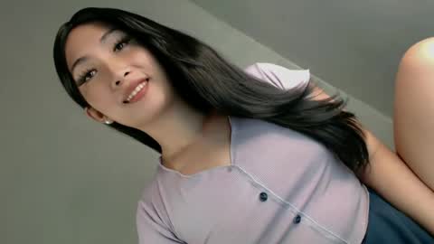 Snapshot of pillow_whispers chatting on June 12, 1:32 pm jane online show from June 12, 1:32 pm