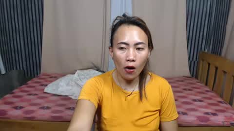 Snapshot of pinay_adeline chatting on October 11, 10:25 am pinay_adeline online show from October 11, 10:25 am