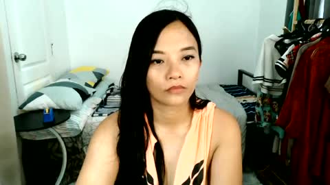 Snapshot of pinay_beauty14 chatting on June 22, 11:46 pm pinay beauty14 online show from June 22, 11:46 pm