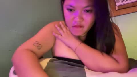 Hot Feb online show from December 4, 8:28 pm