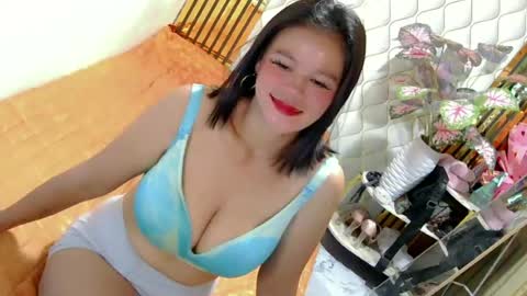 Snapshot of pinay_flor chatting on June 23, 7:56 pm IM FLOR online show from June 23, 7:56 pm