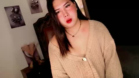 Ivy Morningstar online show from June 4, 2:17 am