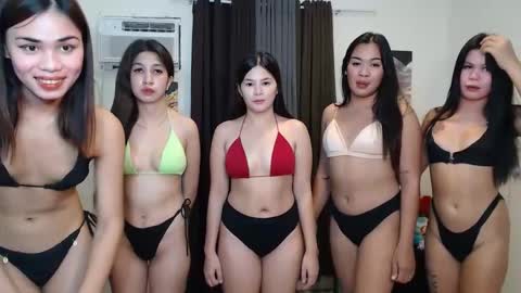 rhea kris birnadith desiree medusa online show from October 23, 12:15 pm