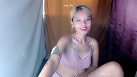 pinay_romancee online show from December 16, 4:45 am