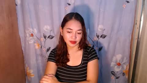 Snapshot of pinay_singlemomxs chatting on September 17, 4:36 am pinay_singlemomxs online show from September 17, 4:36 am