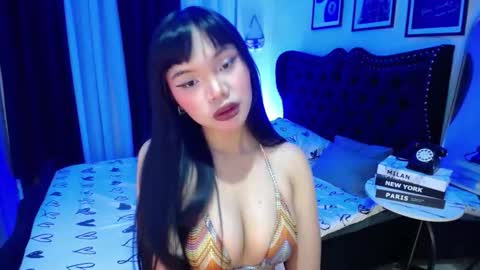 dee online show from March 5, 5:36 am