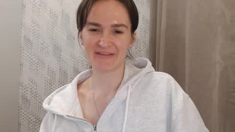       online show from February 22, 5:35 pm