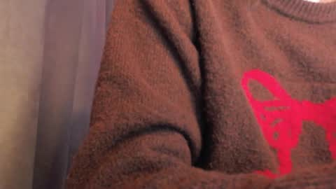       online show from February 6, 7:02 am