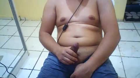 pingum179287 online show from May 5, 4:26 pm
