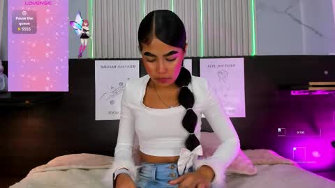 Snapshot of pink_as chatting on September 19, 1:01 pm pink_as online show from September 19, 1:01 pm