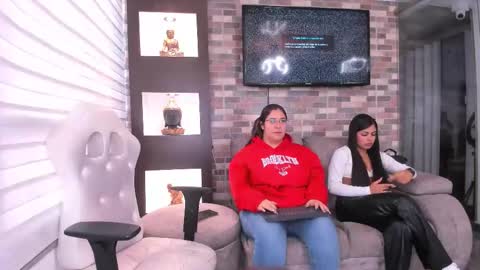 Snapshot of pink_as chatting on February 11, 11:59 am pink_as online show from February 11, 11:59 am