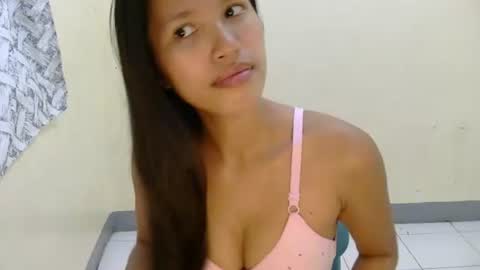 pink_bubbles011 online show from July 6, 7:49 am