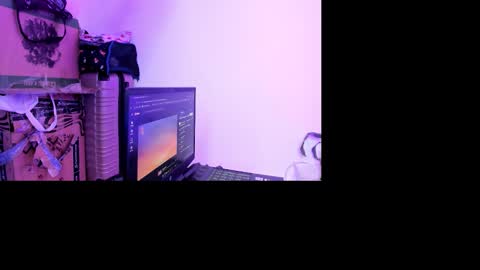 KELLY  online show from March 9, 10:47 pm