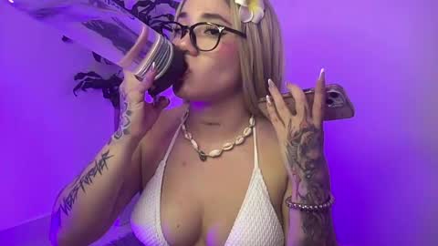 KELLY  online show from June 23, 12:08 am