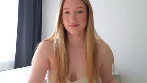   online show from September 26, 3:21 am