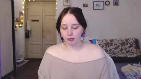 Snapshot of pink_soup chatting on April 27, 5:44 pm Sony online show from April 27, 5:44 pm