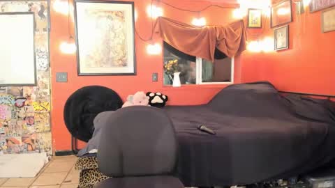 Virginity smiles online show from January 31, 9:05 am