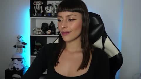 Emily online show from April 16, 5:14 pm