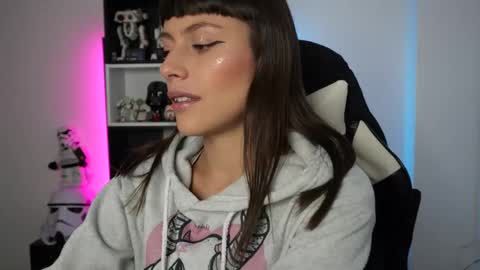 Emily online show from April 27, 8:18 pm