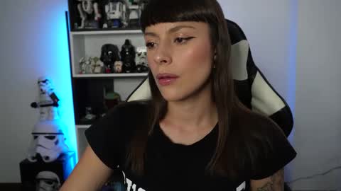 Snapshot of pinkcatlive chatting on May 7, 7:52 pm Emily online show from May 7, 7:52 pm