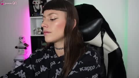 Snapshot of pinkcatlive chatting on May 22, 5:18 pm Emily online show from May 22, 5:18 pm