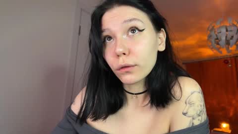 Snapshot of pinkdollylovv chatting on January 4, 6:40 pm pinkdollylovv online show from January 4, 6:40 pm