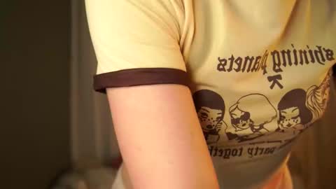 Snapshot of pinkestmango chatting on October 14, 1:23 pm Tgirl Sophie online show from October 14, 1:23 pm