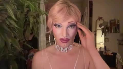 Snapshot of pinkfag chatting on February 26, 8:30 pm pinkfag online show from February 26, 8:30 pm