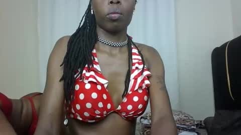 Pinkie online show from February 14, 11:42 am