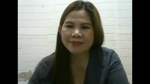 Snapshot of pinkishpusiemom18 chatting on December 26, 10:52 pm pinkishpusiemom18 online show from December 26, 10:52 pm
