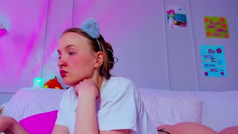 Mila online show from March 23, 7:23 am