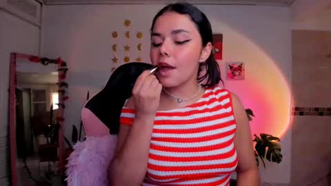 Snapshot of pinkpantherr_ chatting on September 28, 7:19 pm Sarah .. online show from September 28, 7:19 pm