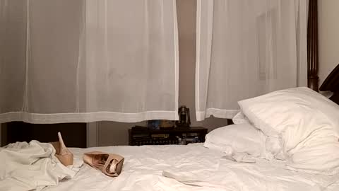 pinkpillbambi online show from November 8, 2:34 am