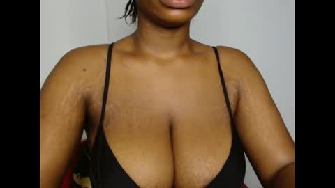 pinkxsugar online show from November 27, 11:12 am