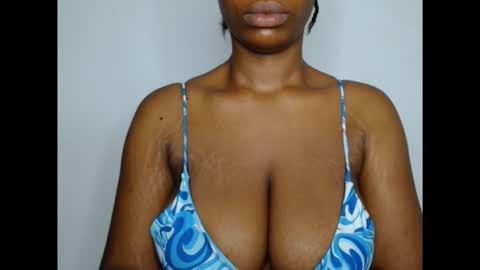 pinkxsugar online show from December 15, 8:51 am