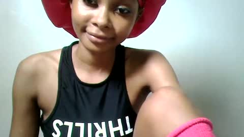 pinky_lov online show from March 4, 9:54 pm