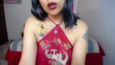 VIOLETA LOPEZ online show from January 18, 8:45 pm