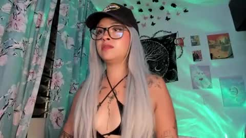 pinky_promiseex online show from July 24, 12:08 am