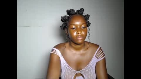 pinkykiki_247 online show from December 4, 6:38 pm