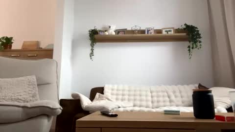 pino151177 online show from January 18, 12:42 pm