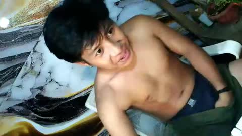 Snapshot of pinoy_fuckboyxxx chatting on July 19, 9:13 am pinoy_fuckboyxxx online show from July 19, 9:13 am
