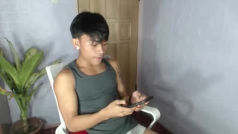 Snapshot of pinoy_palautogxxx chatting on March 13, 3:29 pm pinoy_palautogxxx online show from March 13, 3:29 pm