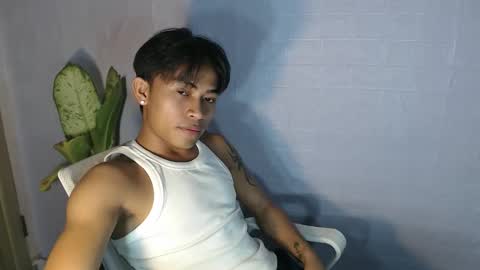 Snapshot of pinoy_palautogxxx chatting on March 31, 9:48 pm pinoy_palautogxxx online show from March 31, 9:48 pm