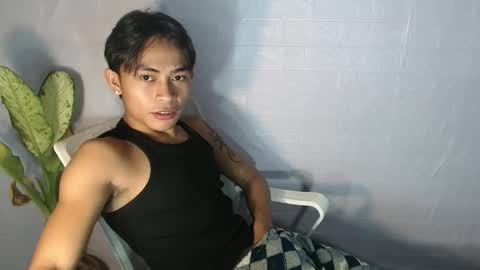 Snapshot of pinoy_palautogxxx chatting on April 11, 2:54 pm pinoy_palautogxxx online show from April 11, 2:54 pm