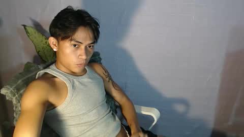 Snapshot of pinoy_palautogxxx chatting on April 15, 5:42 pm pinoy_palautogxxx online show from April 15, 5:42 pm